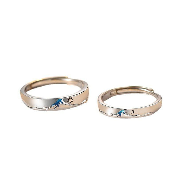Couple's Rings For Men And Women
 
 Product information :
 
 
 Material: copper
 
 Shape: geometric
 
 Inlay material: not inlaid
 
 Color: men's, women's
 
 
 
 Size Information:
 
 
 Size : AdjusWSAAS Merch DesignDesigns by SAASCouple'