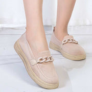 Chain Flats Shoes For Women Slip On Round Toe Comfortable Shoes
 Overview:
 
 Unique design, stylish and beautiful.
 
 Good material, comfortable feet.
 
 A variety of colors, any choice.
 
 
 Specification:
 


 Style: leisure
kSAAS Merch DesignDesigns by SAASRound Toe Comfortable Shoes