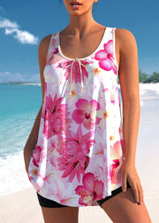Floral Fantasy Plus-Size Swim Top: Sashay in Full Bloom with Comfort & Style – Your Must-Have Beach Companion!