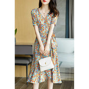 Feminine Looks Slim And Wears A French Floral Dress
 Product information:


 Pattern: Floral
 
 Process: lotus leaf
 
 Color: flower color, blue
 
 Size: S, M, L, XL, 2XL, 3XL, 4XL
 
 Style: elegant


 


 Size InfornSAAS Merch DesignDesigns by SAASFrench Floral Dress