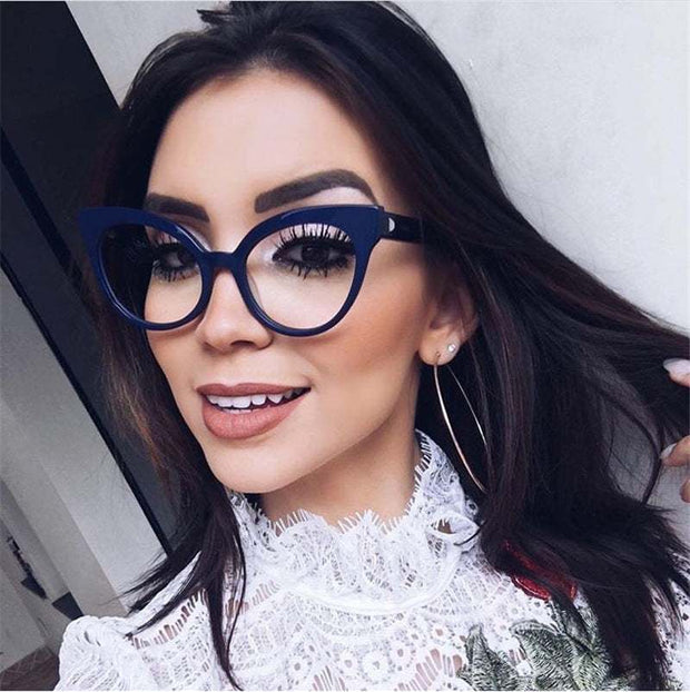 New sunglasses for women
 Lens material: resin
 
 Style: Sports
 
 Frame material: plastic
 
 Style: Women's
 
 Lens color: leopard print blue/transparent, floral/transparent, pink/transparMSAAS Merch DesignDesigns by SAASsunglasses